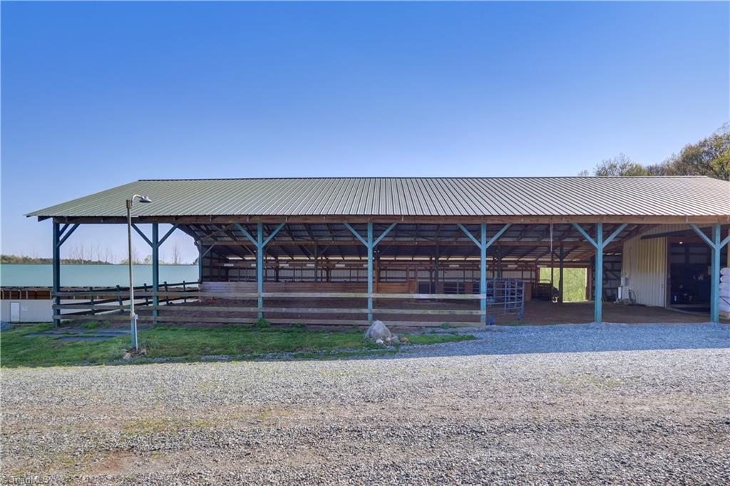 6010 Sandy Creek Church Road Staley, NC 27355 - Photo 28 of 38 Covered round pen