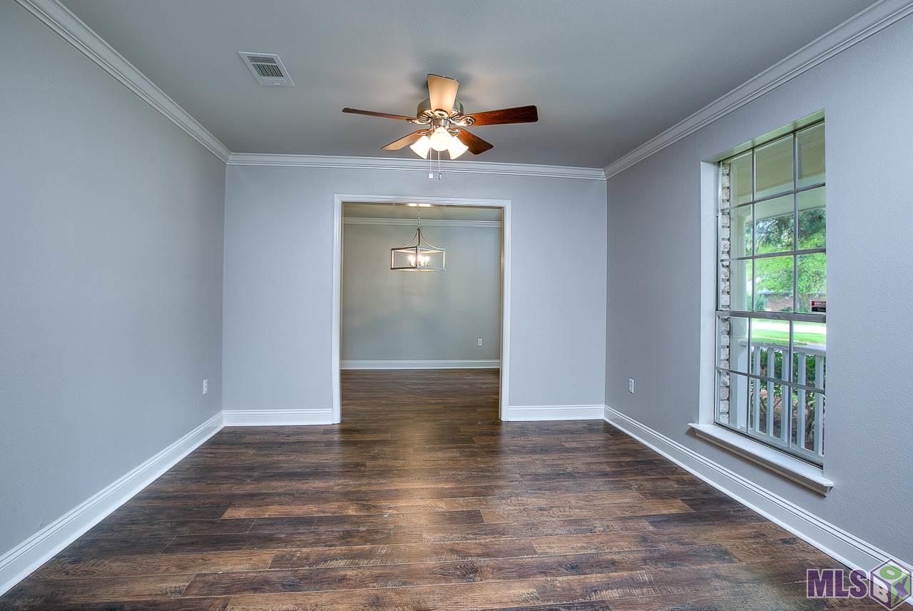 1420 Rue Crozat Baton Rouge, LA 70810 - Photo 3 of 13