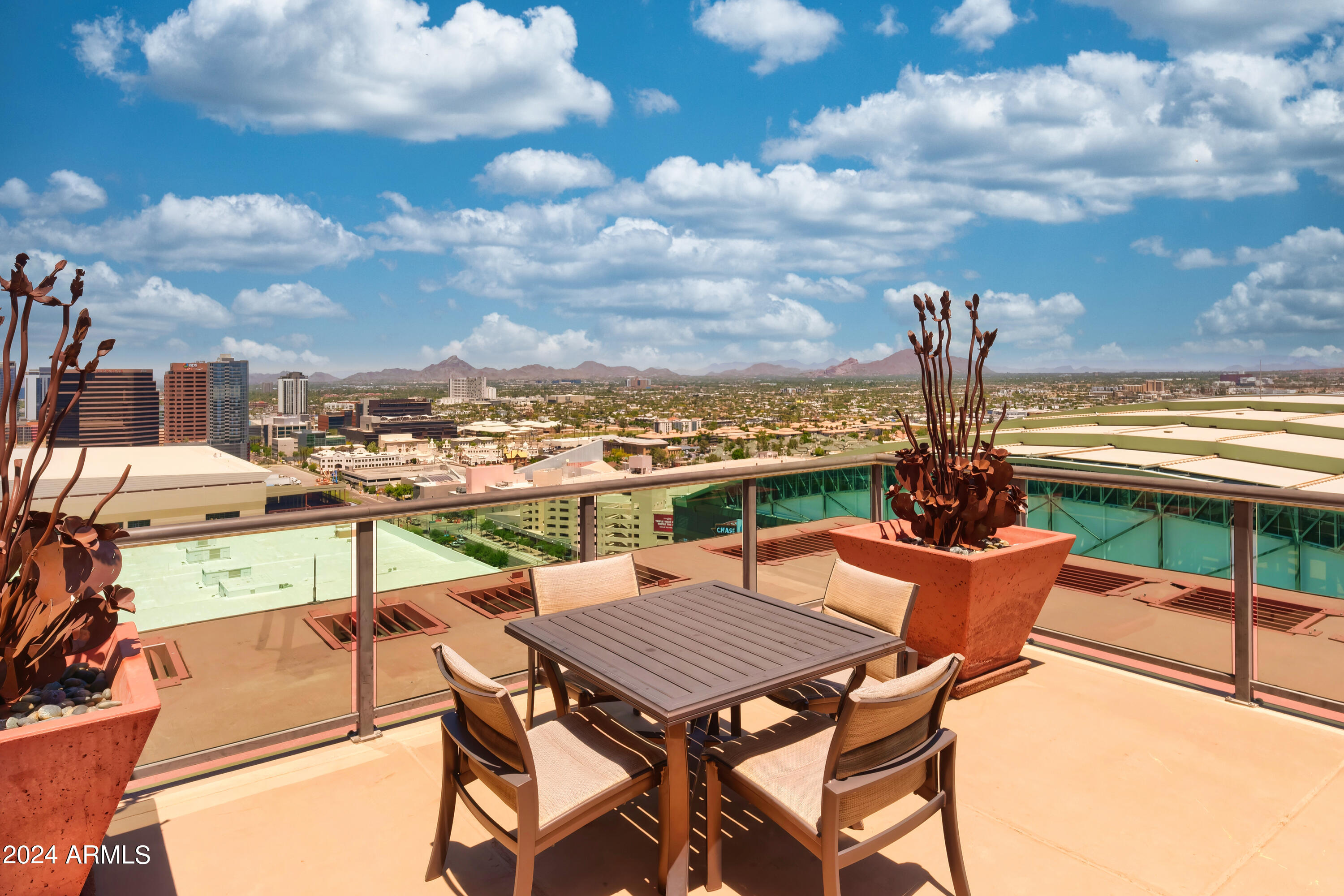 310 South 4th Street, Unit 707 Phoenix, AZ 85004 - Photo 23 of 29 Community