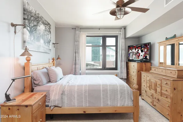 $369,900 | 310 South 4th Street, Unit 707, Phoenix, AZ 85004