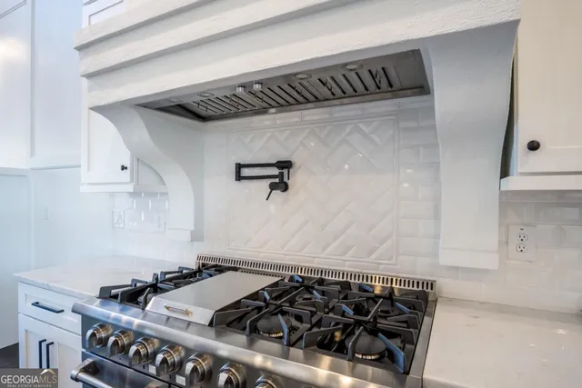 a close view of a stove top oven