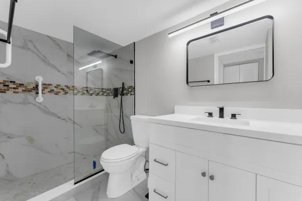 $2,700 | 7192 Huntington Lane, Unit 307, Delray Beach, FL 33446