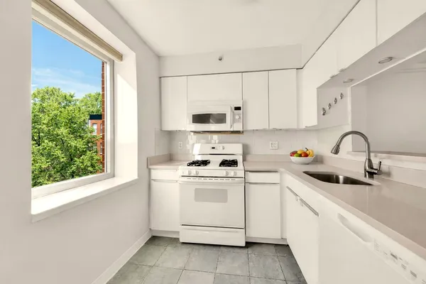 $849,000 | 330 West 145th Street, Unit 503 | Central Harlem