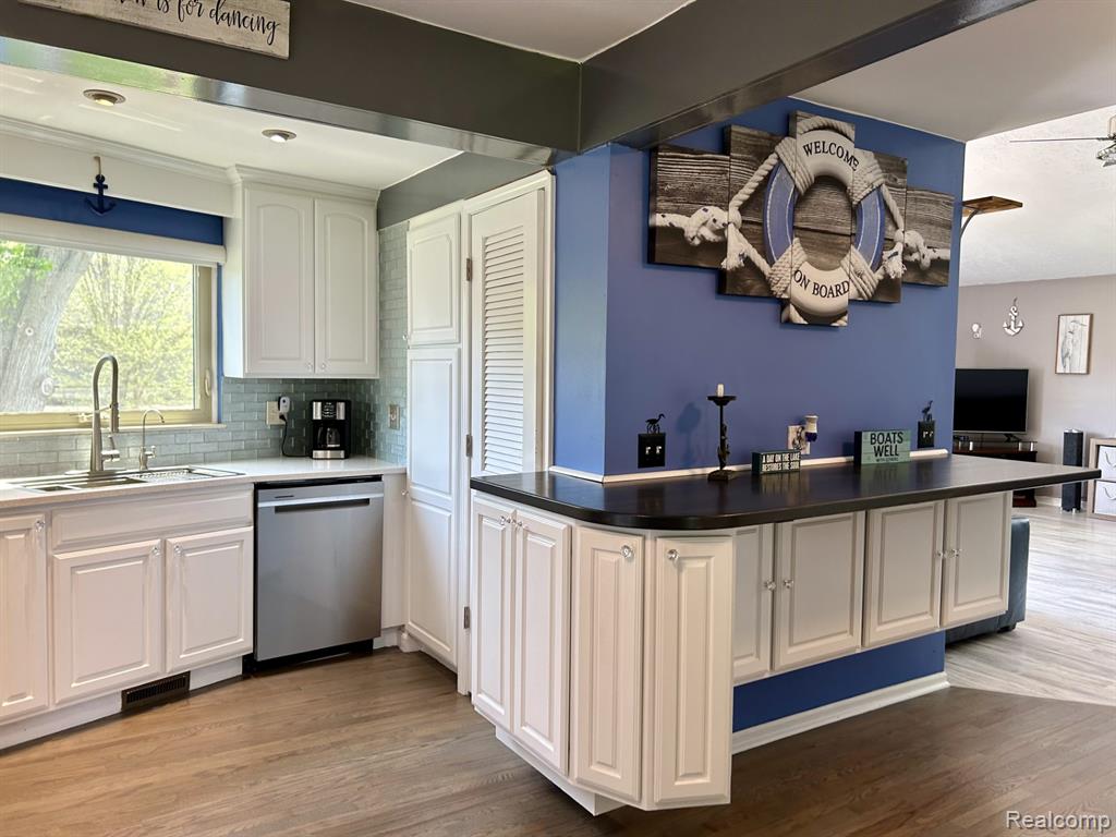9831 Kress Road Pinckney, MI 48169 - Photo 10 of 36