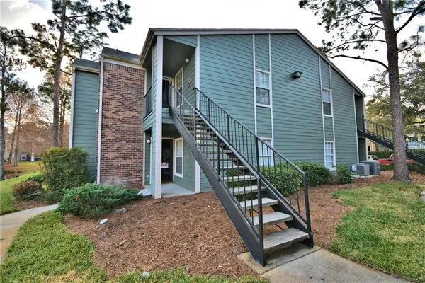 $2,050 | 5028 Park Central Drive, Unit 2128, Orlando, FL 32839