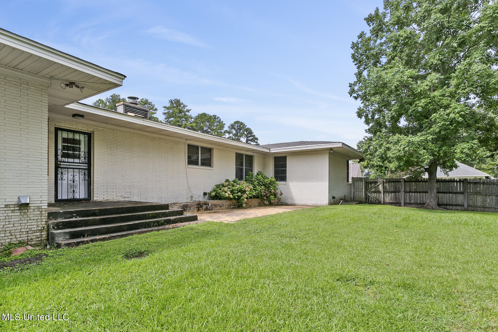 2 Lamplighter Road Pearl, MS 39208 - Photo 19 of 20 2 Lamplighter final-19