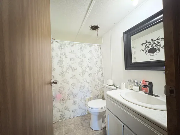 $134,000 | 13820 North Adams Road, Addison, MI 49220