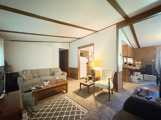 $134,000 | 13820 North Adams Road, Addison, MI 49220