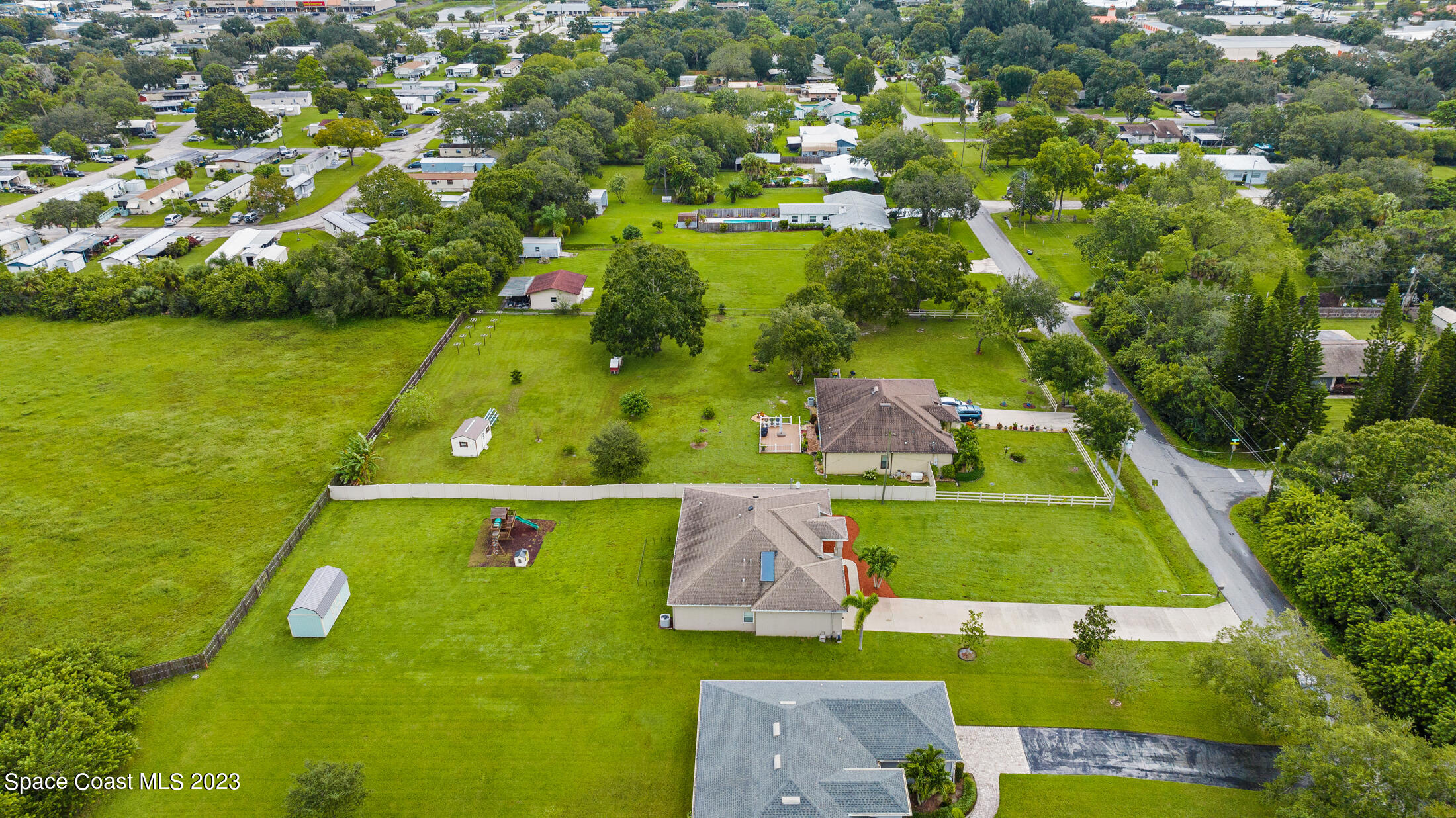1840 Trimble Road Melbourne, FL 32934 - Photo 41 of 42 a view of an outdoor space