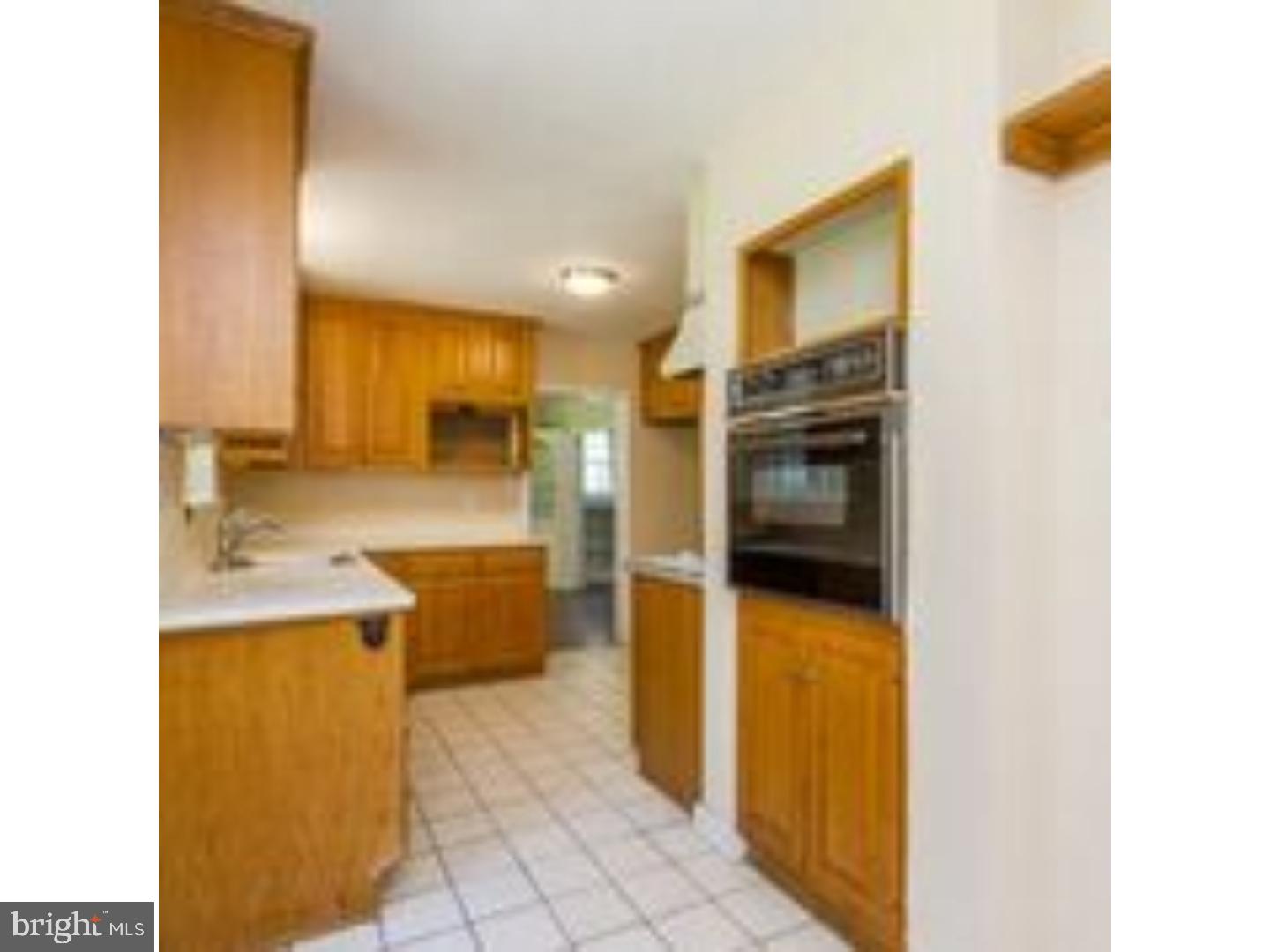 181 Marlyn Road Lansdowne, PA 19050 - Photo 3 of 21 Kitchen