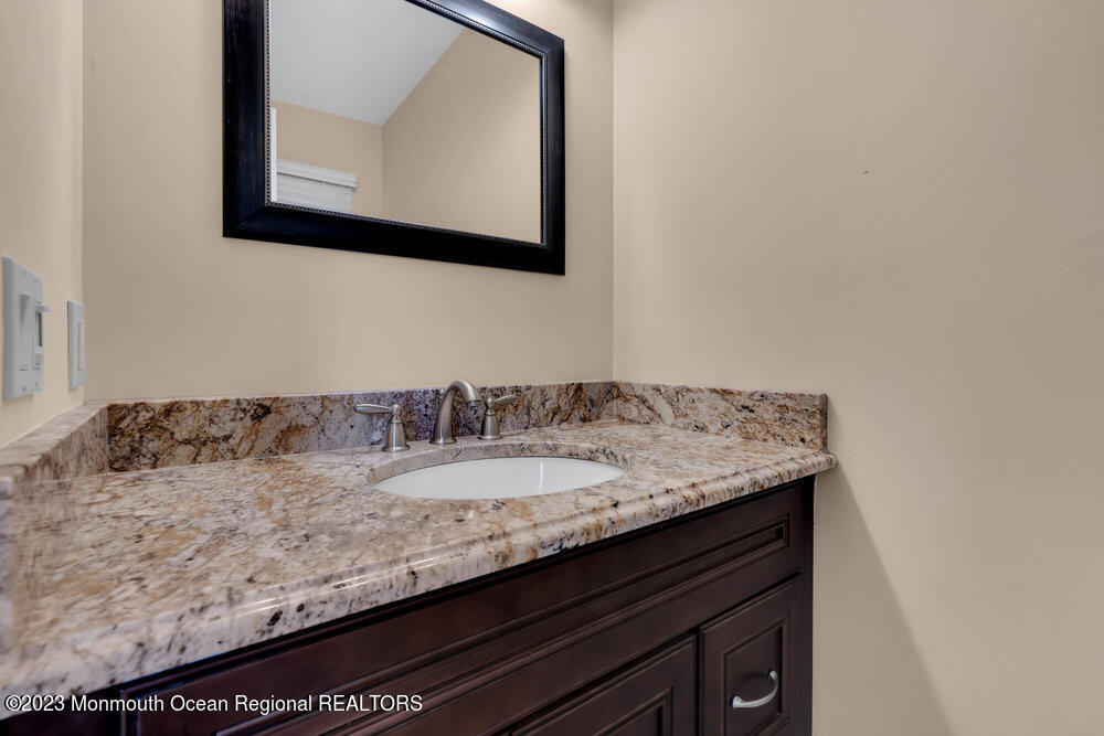 20 Hemlock Hill Road Jackson, NJ 08527 - Photo 6 of 41 011_edsc09871