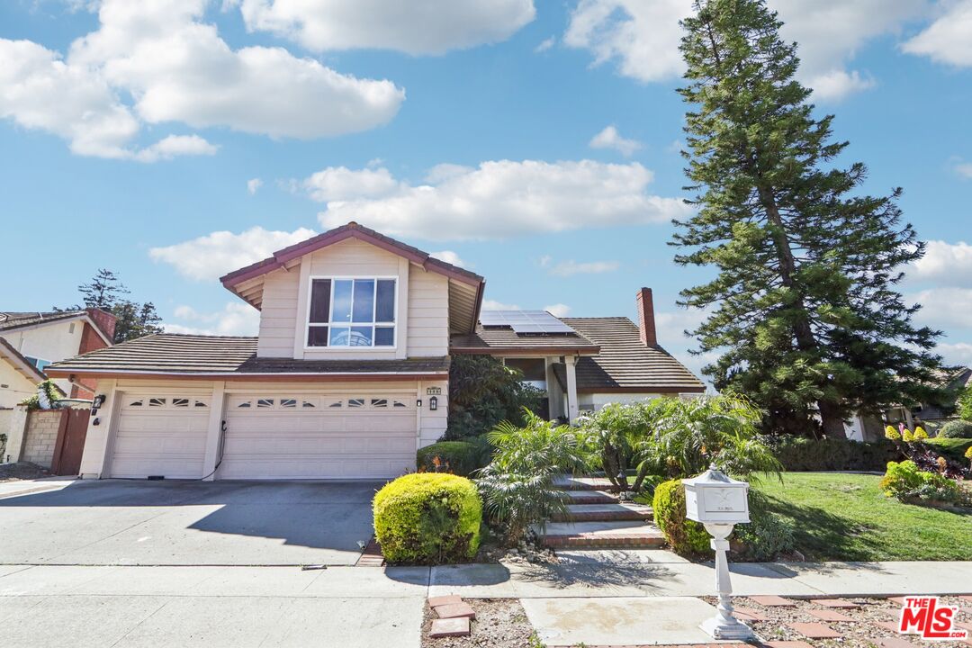 2136 McCrea Road Thousand Oaks, CA 91362 - Photo 3 of 66