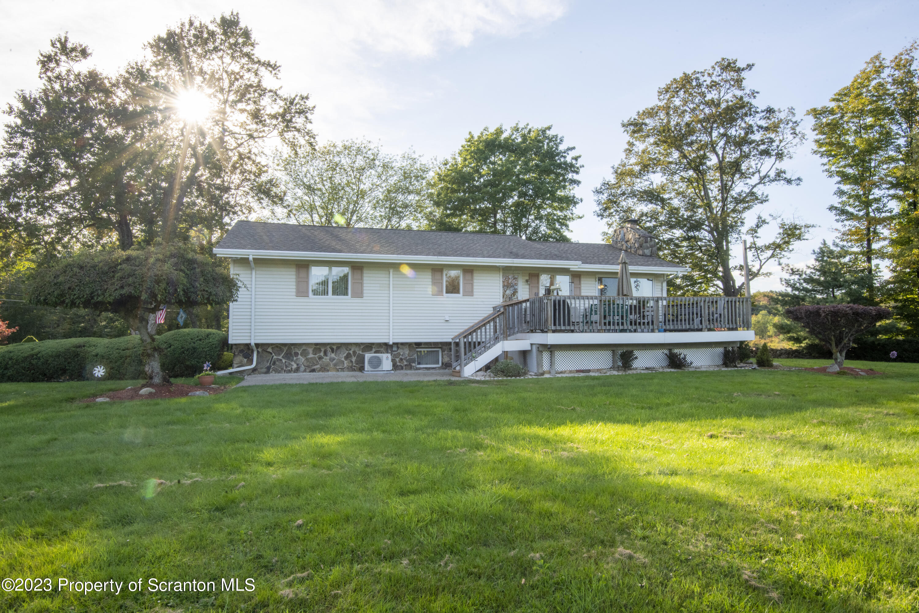 185 Johnson Road Clarks Summit, PA 18411 - Photo 7 of 42 Gallery Image 7