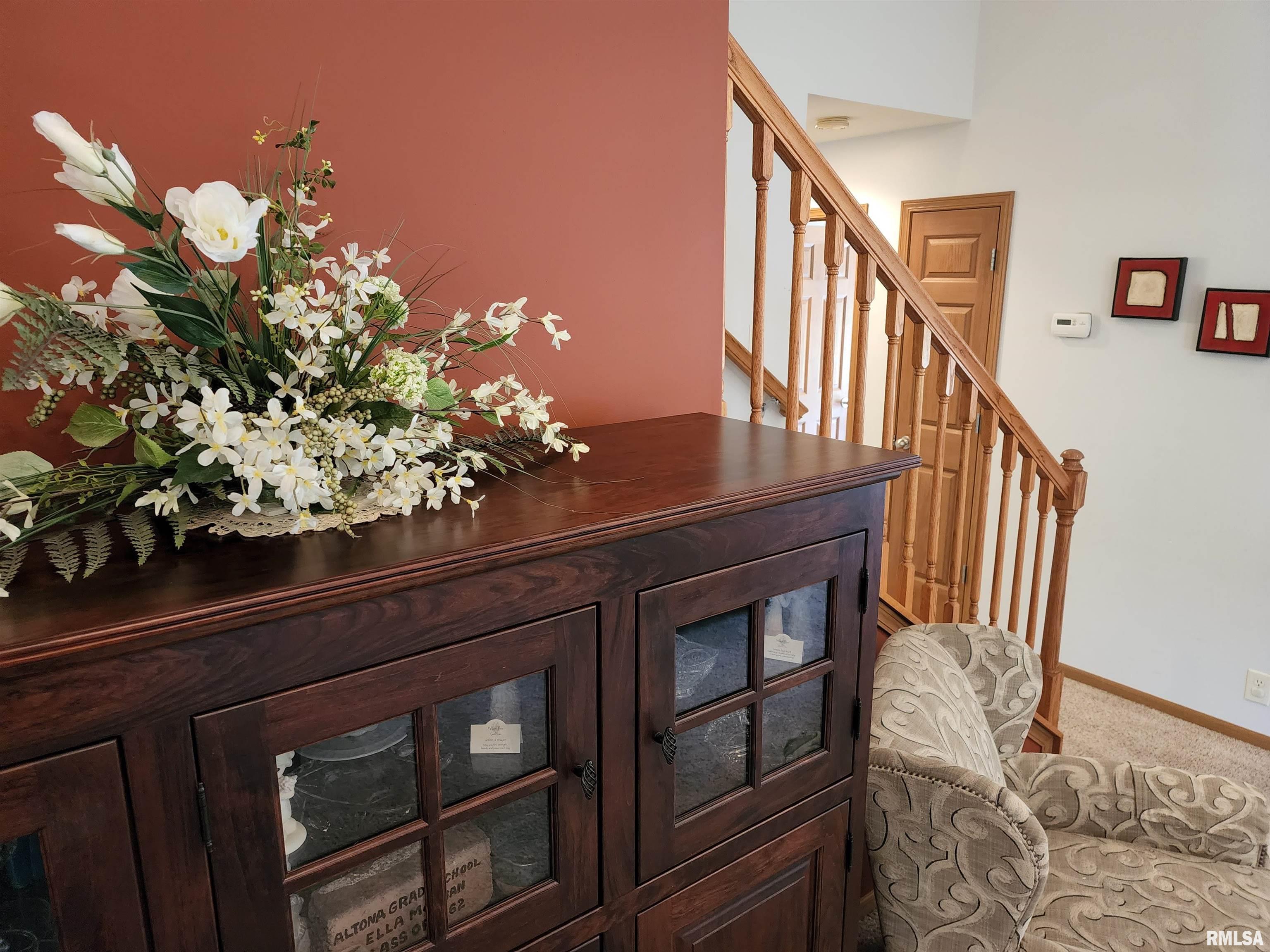 1822 Kingsbury Road Washington, IL 61571 - Photo 6 of 53 Gallery Image 6