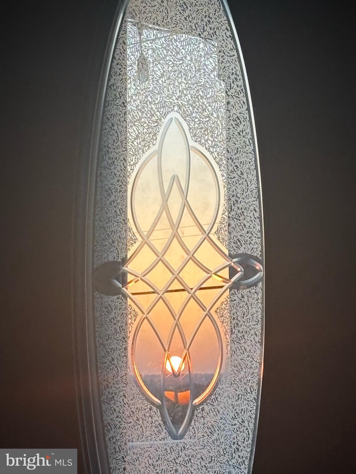 7747 Baltimore Street Baltimore, MD 21224 - Photo 19 of 20 Stunning sunsets stream through front door glass!