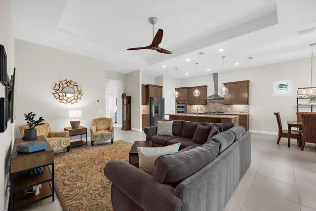 $779,990 | 7140 Woodville Cove, Bradenton, FL 34202