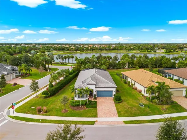 $779,990 | 7140 Woodville Cove, Bradenton, FL 34202