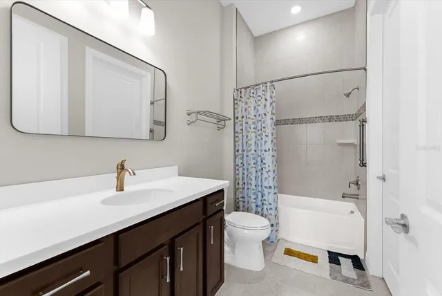 $779,990 | 7140 Woodville Cove, Bradenton, FL 34202