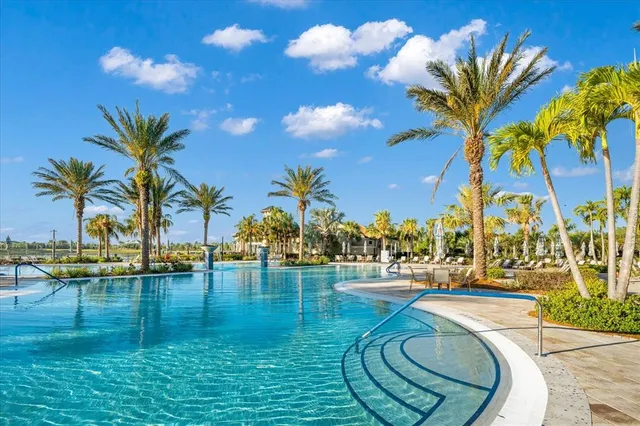 $779,990 | 7140 Woodville Cove, Bradenton, FL 34202