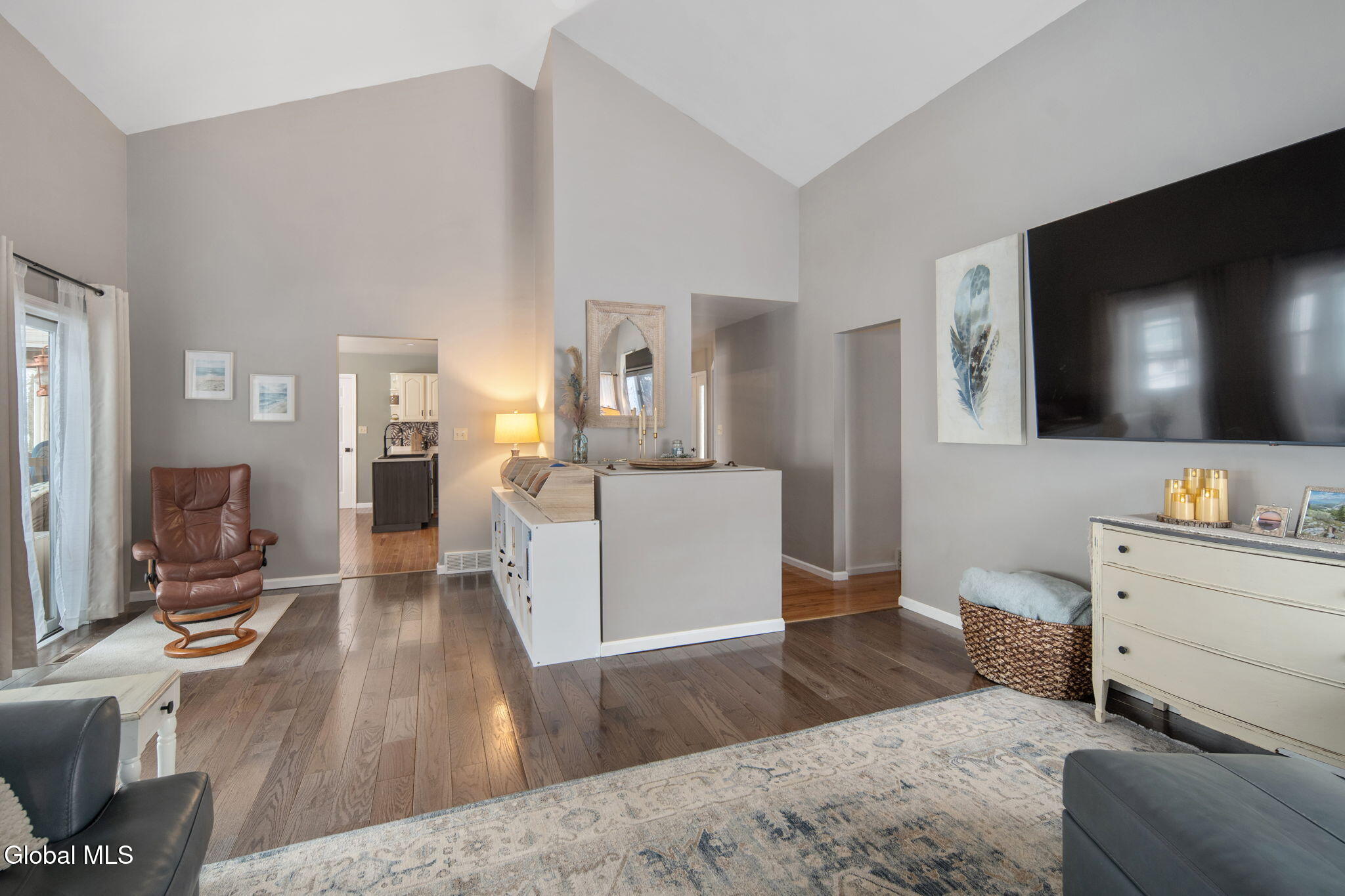 2 Robert Lane Rensselaer, NY 12144 - Photo 11 of 55 12-2RobertLn_12