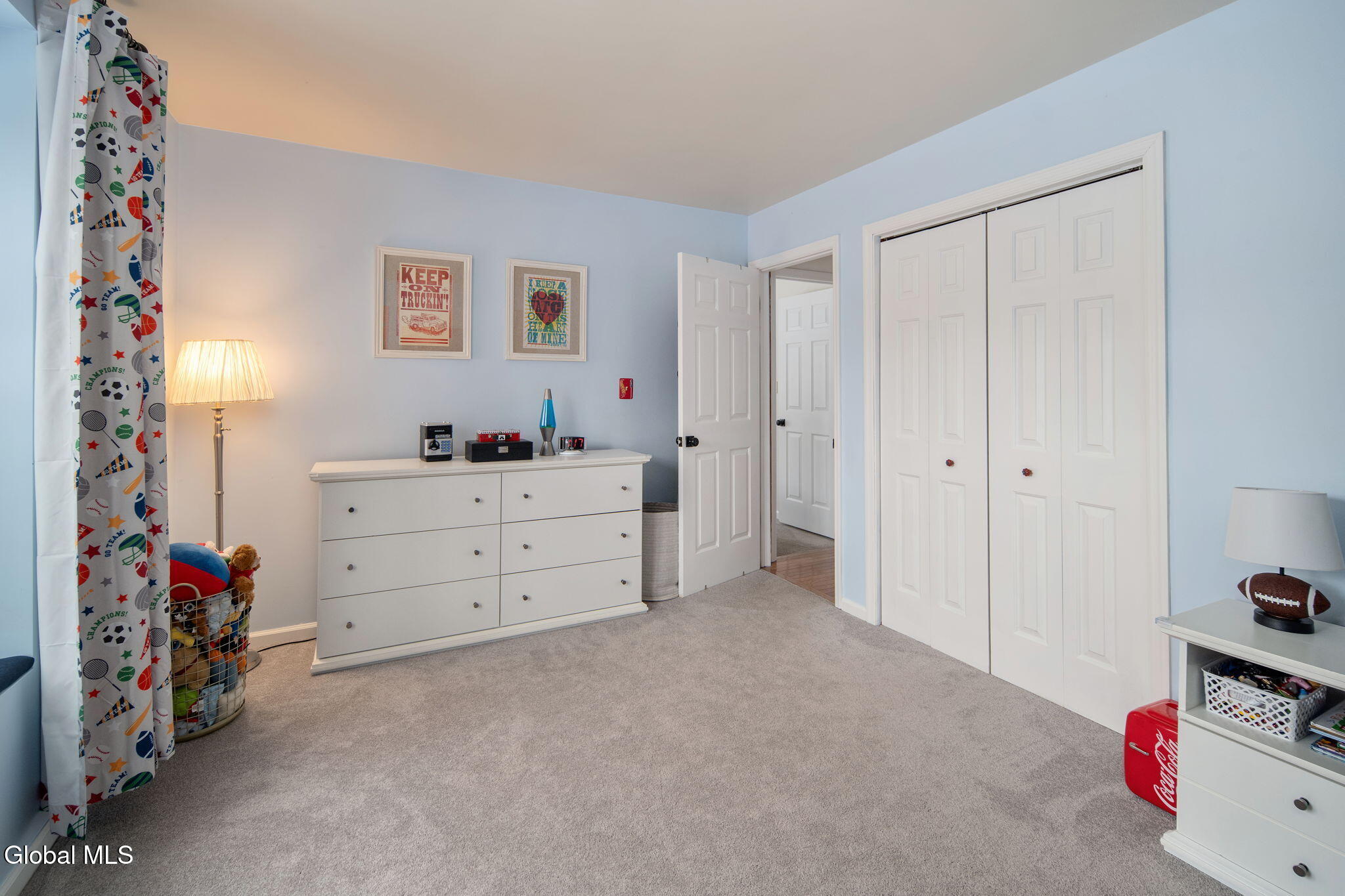 2 Robert Lane Rensselaer, NY 12144 - Photo 26 of 55 27-2RobertLn_27