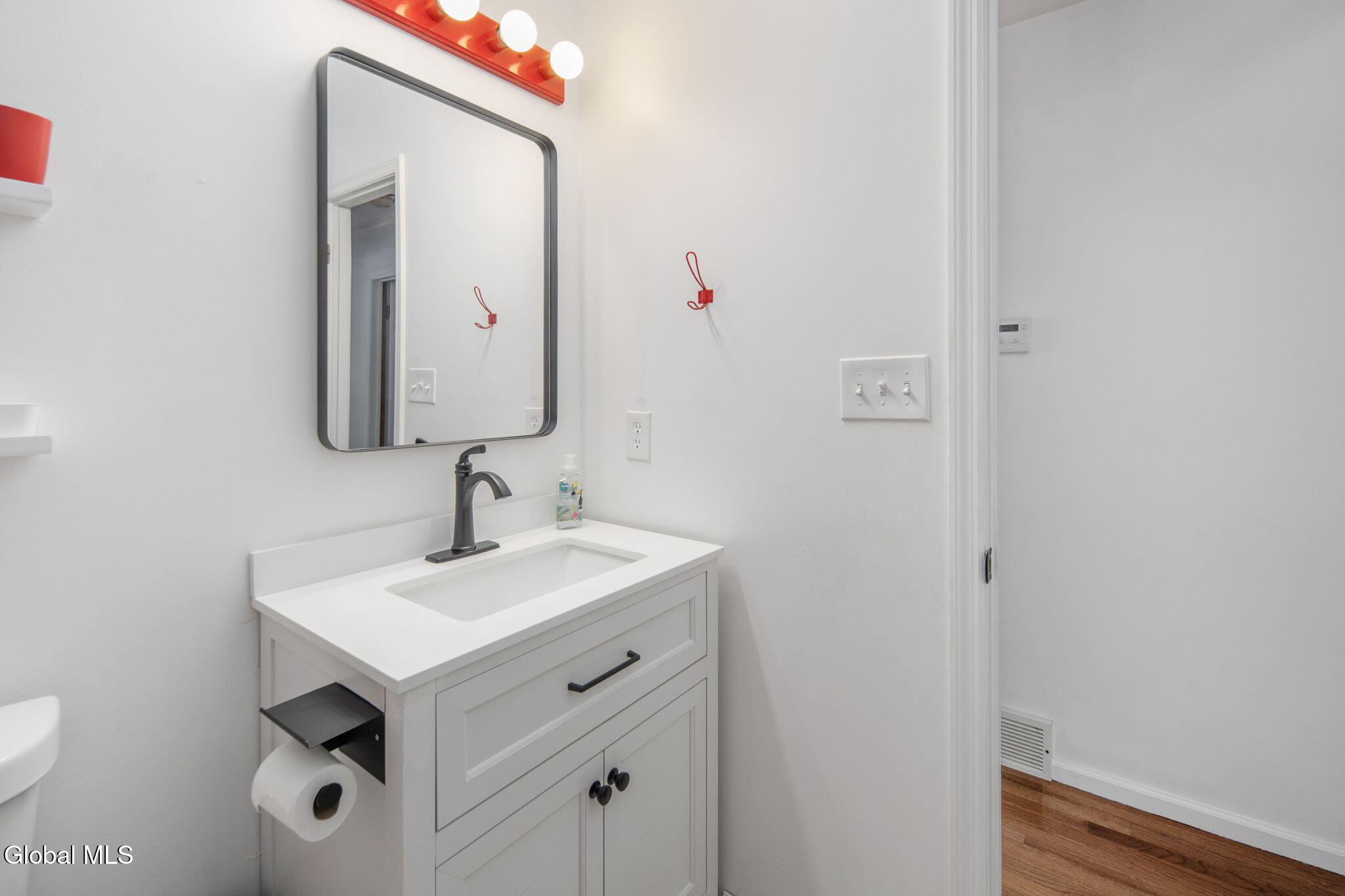 2 Robert Lane Rensselaer, NY 12144 - Photo 28 of 55 29-2RobertLn_29