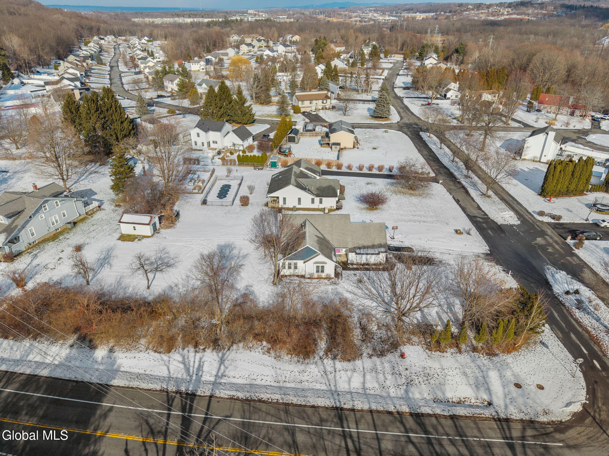 2 Robert Lane Rensselaer, NY 12144 - Photo 45 of 55 2-2RobertLn_02