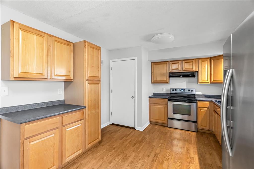 611 Northeast Corder Street Lee's Summit, MO 64063 - Photo 11 of 30