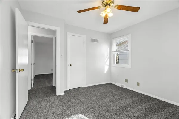 $290,000 | 611 Northeast Corder Street, Lee's Summit, MO 64063