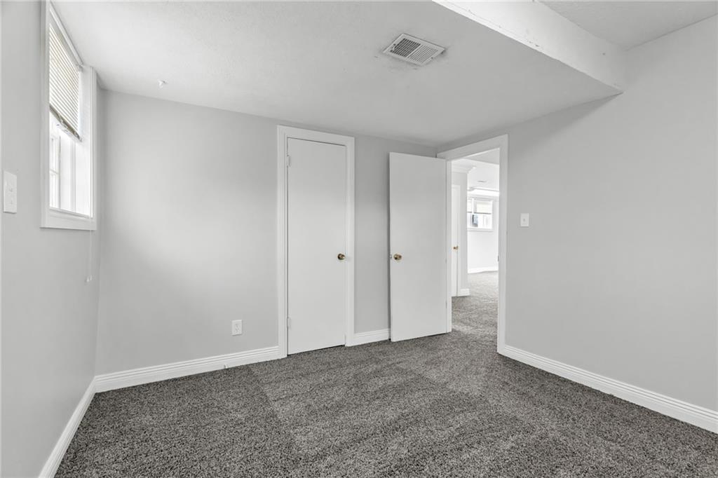 611 Northeast Corder Street Lee's Summit, MO 64063 - Photo 22 of 30