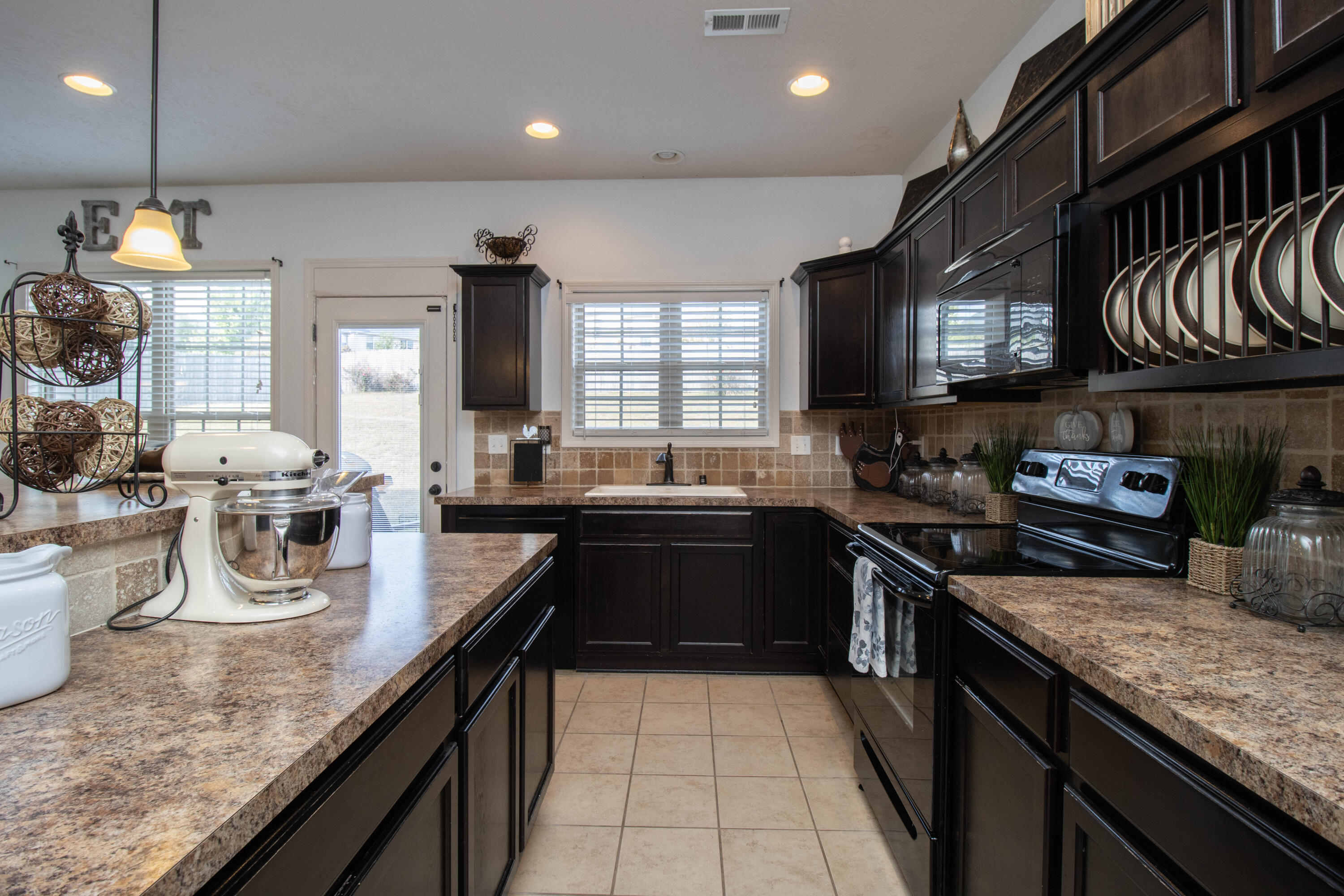 4345 Ridgewater Drive Lexington, KY 40515 - Photo 21 of 55 IMG_0927