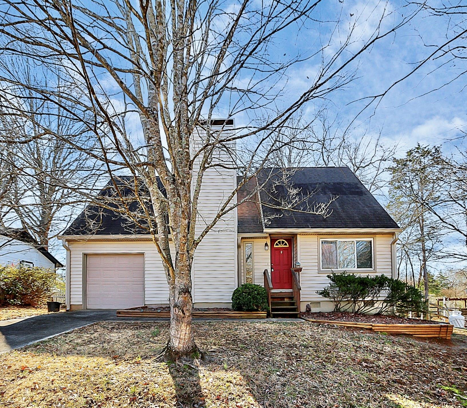 11909 5 Cedars Road Charlotte, NC 28226 - Photo 1 of 25 Gallery Image 1