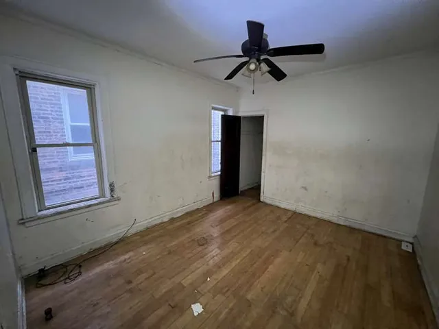 $140,000 | 8240 South Clyde Avenue, Chicago, IL 60617