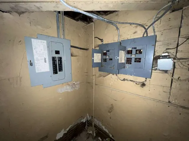 $140,000 | 8240 South Clyde Avenue, Chicago, IL 60617