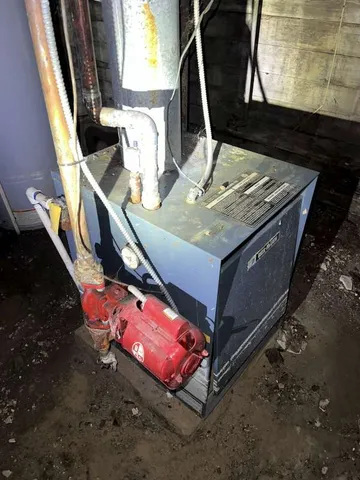 $140,000 | 8240 South Clyde Avenue, Chicago, IL 60617