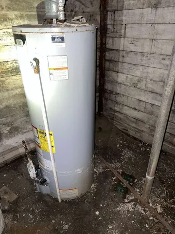 $140,000 | 8240 South Clyde Avenue, Chicago, IL 60617