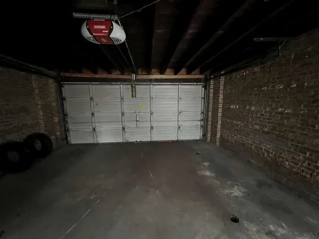 $140,000 | 8240 South Clyde Avenue, Chicago, IL 60617