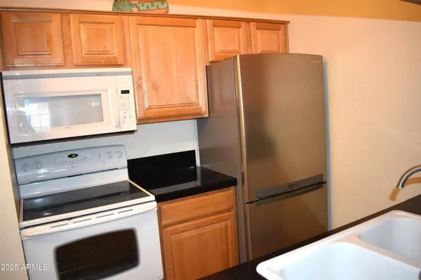 $1,300 | 14203 St Phoenix Az 85023, Unit 2029, Phoenix, AZ 85023