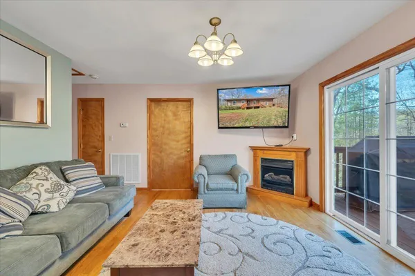 $389,000 | 330 Chestnut Forest Drive, Hardy, VA 24101