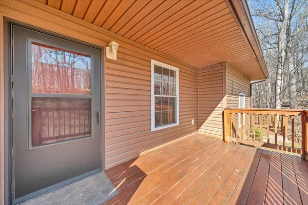 $389,000 | 330 Chestnut Forest Drive, Hardy, VA 24101