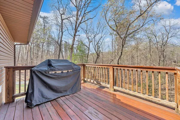 $389,000 | 330 Chestnut Forest Drive, Hardy, VA 24101