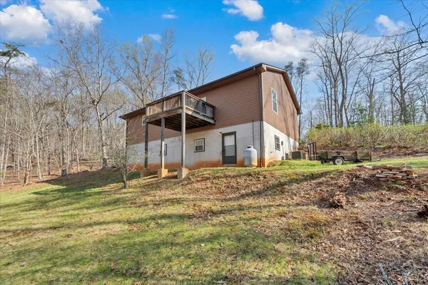 $389,000 | 330 Chestnut Forest Drive, Hardy, VA 24101