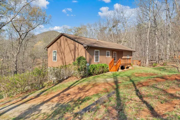 $389,000 | 330 Chestnut Forest Drive, Hardy, VA 24101