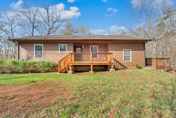 $389,000 | 330 Chestnut Forest Drive, Hardy, VA 24101