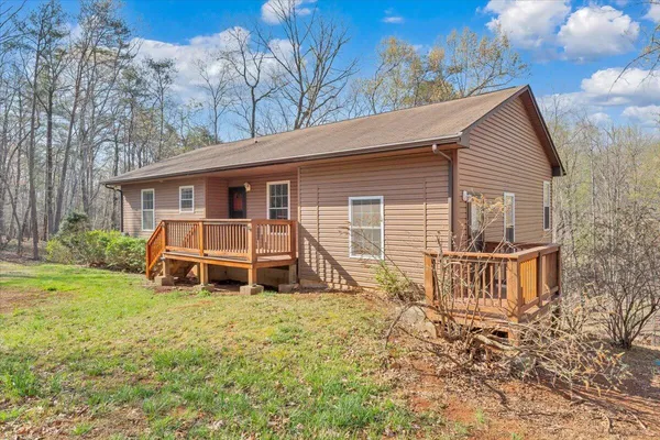 $389,000 | 330 Chestnut Forest Drive, Hardy, VA 24101