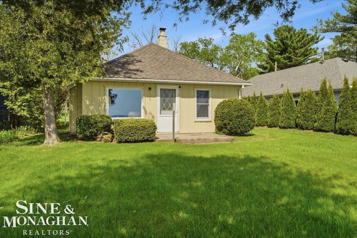 637 South Lakeshore Road Port Sanilac, MI 48469 - Photo 27 of 49