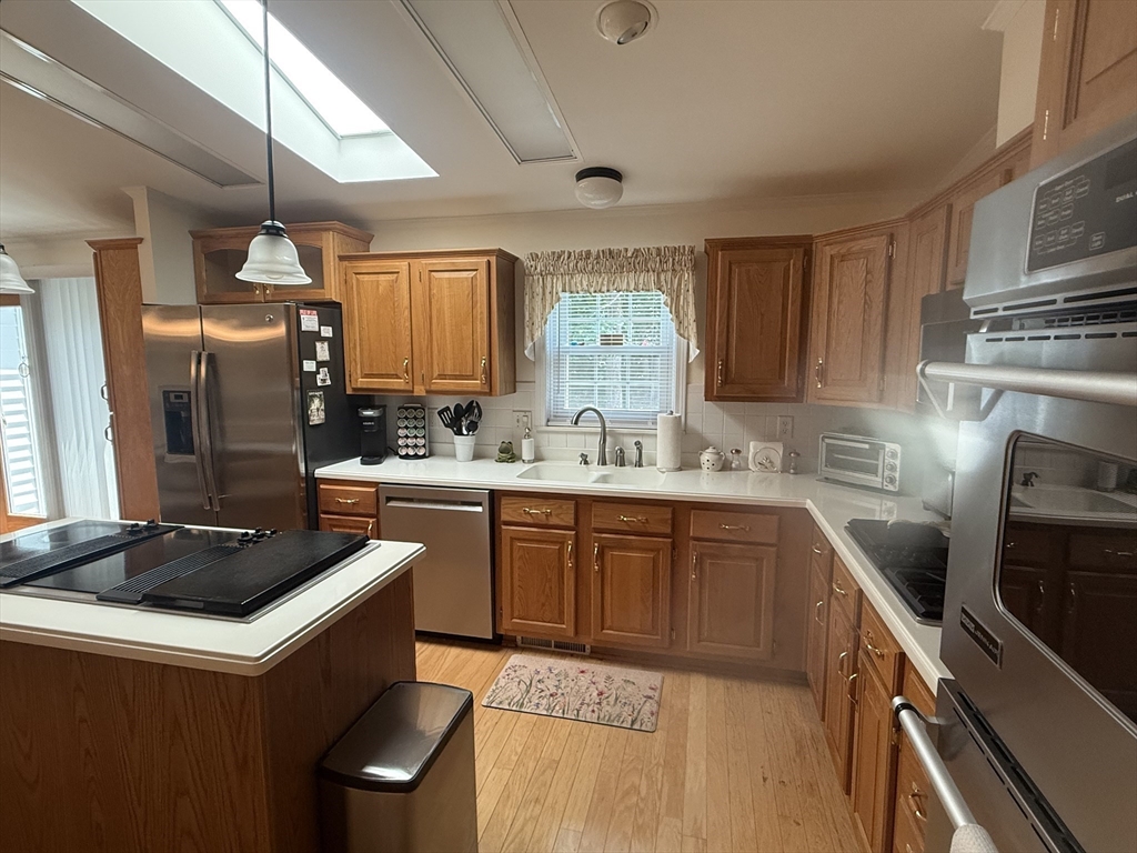 303 Blueberry Circle Middleboro, MA 02346 - Photo 15 of 36