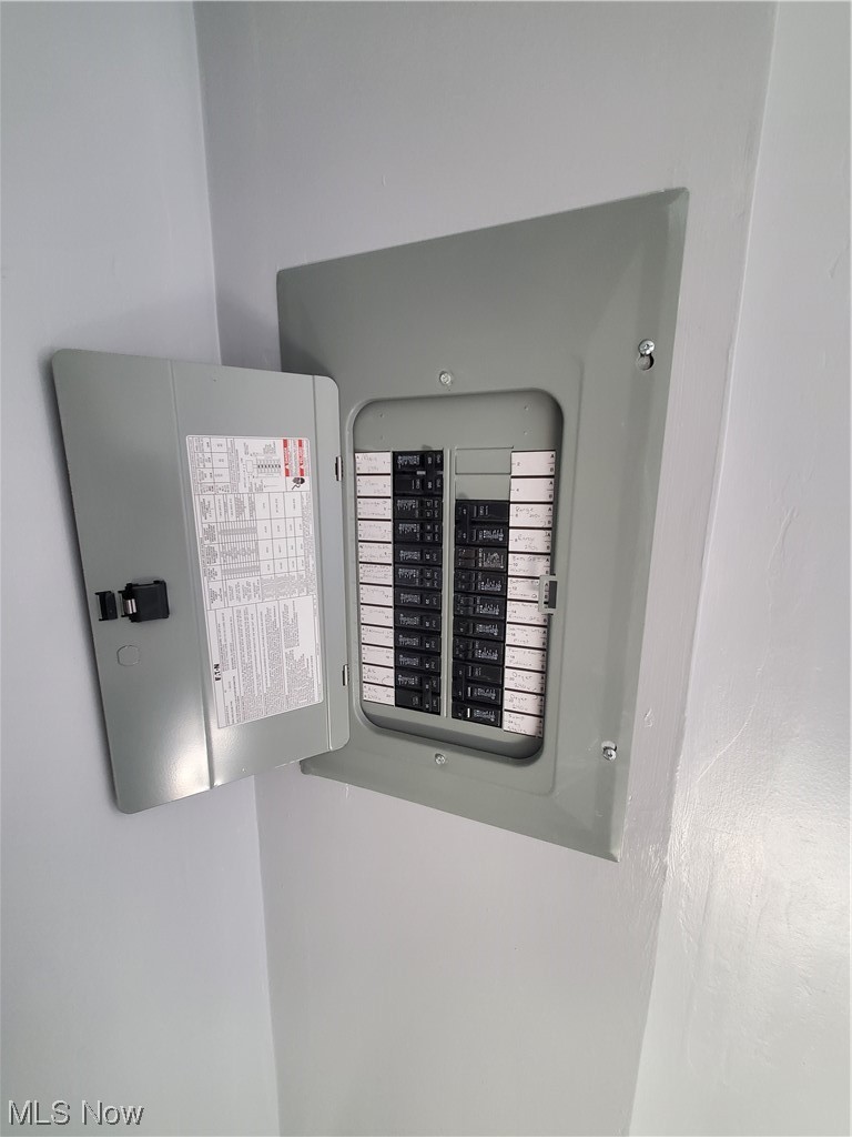 279 Devonshire Road Vermilion, OH 44089 - Photo 16 of 35 Electrical panel
