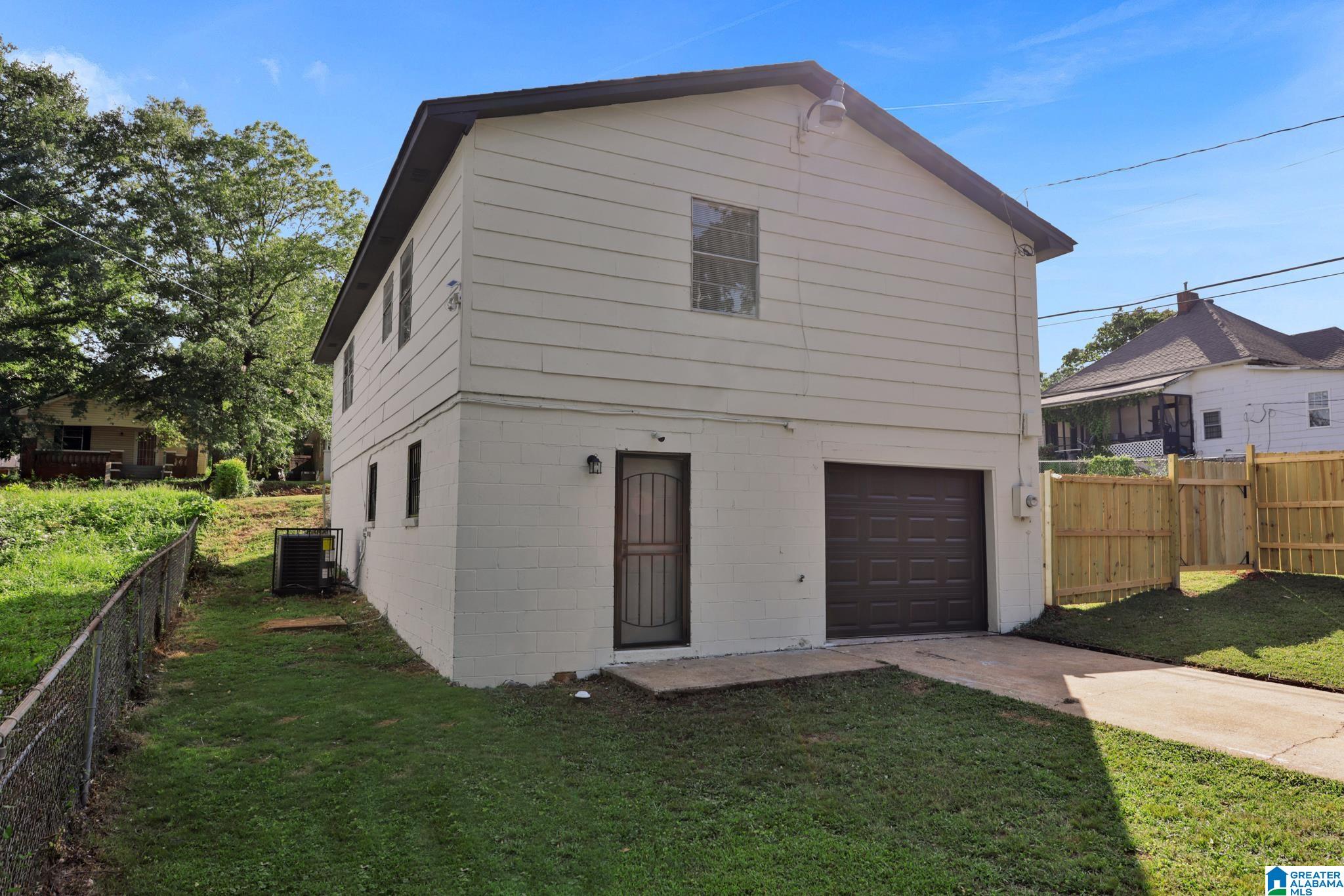 1201 Southwest 15th Street Birmingham, AL 35211 - Photo 31 of 33