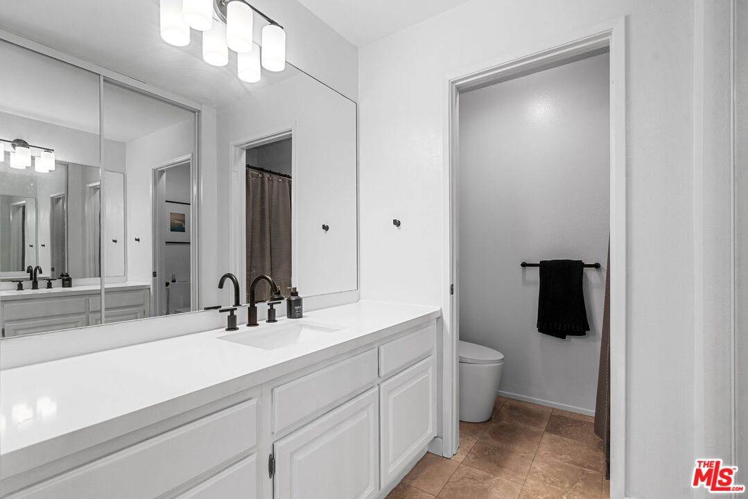 950 North Kings Road, Unit 341 West Hollywood, CA 90069 - Photo 7 of 22